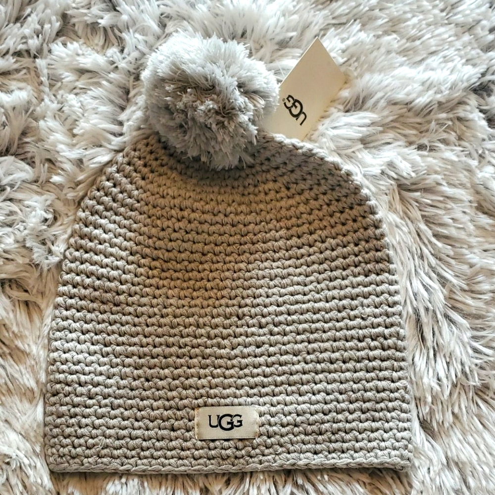 NWT UGG Knit Beanie Hat